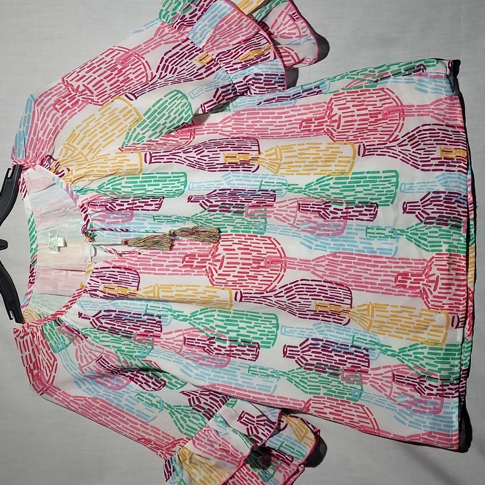 Jade Melody ruffled 3/4 sleeve women's top size medium‎